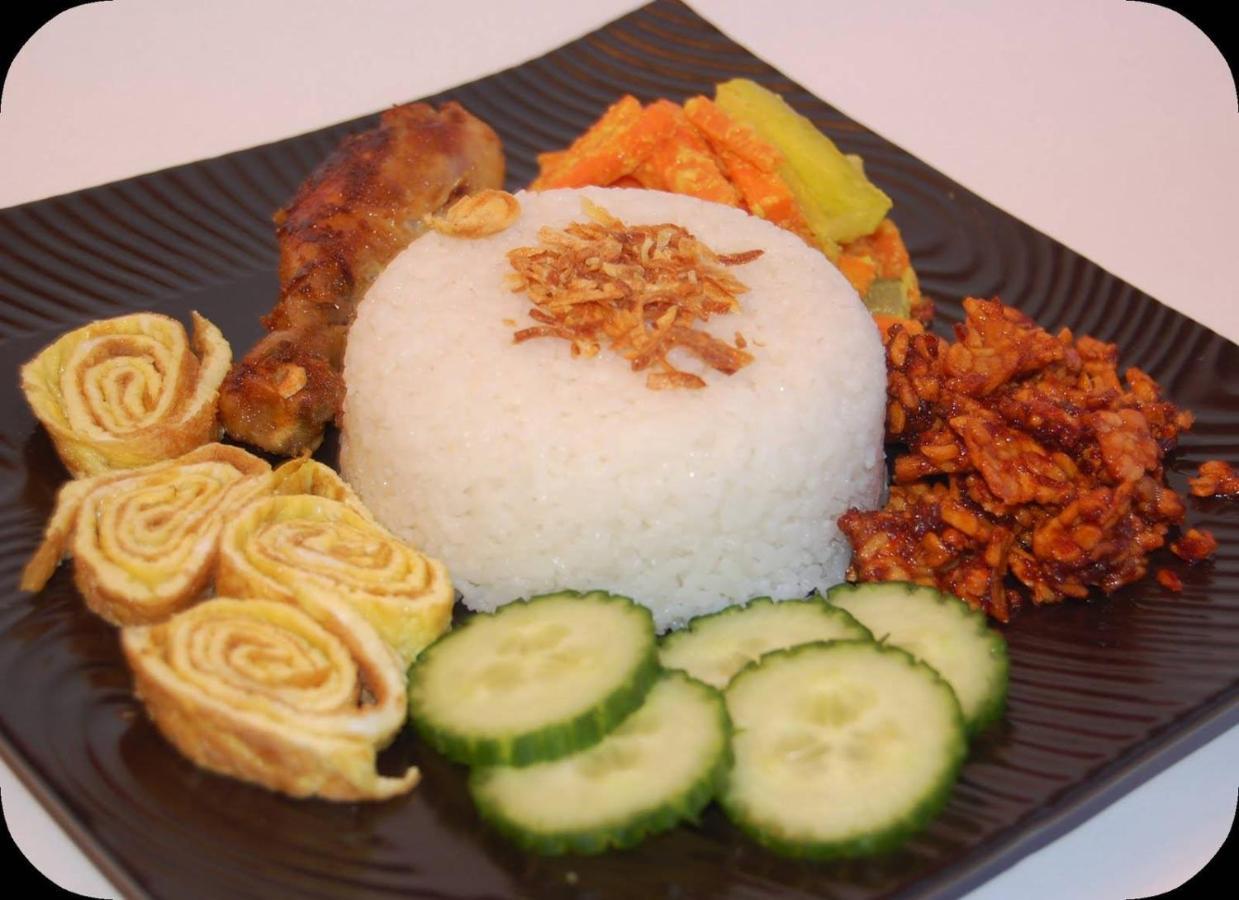 Polilit Pinpilinpauxa — Nusa Penida旅馆 外观 照片